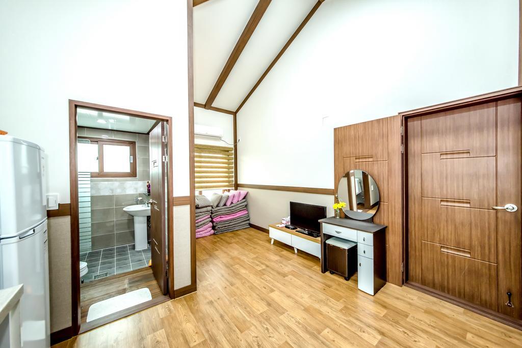 Jeju Myung House Seogwipo